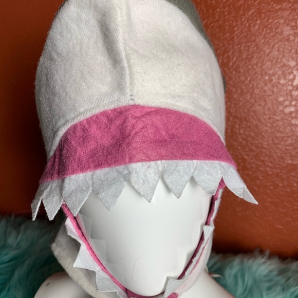 Sharks 🦈 cap . - Picture 5 of 8